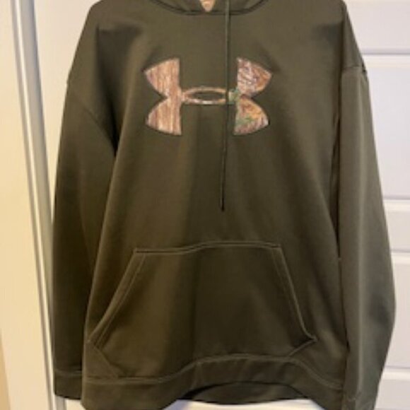 Men's Under Armour Sweatshirt, Size XL Olive Green & Camo patterned - Picture 2 of 6